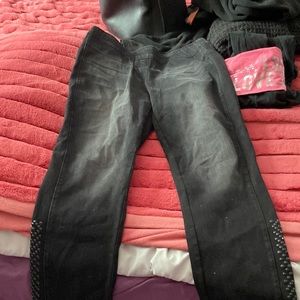 Black with Beading on ankle fit more like a capri